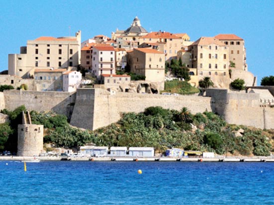 voyage france corse calvi mer
