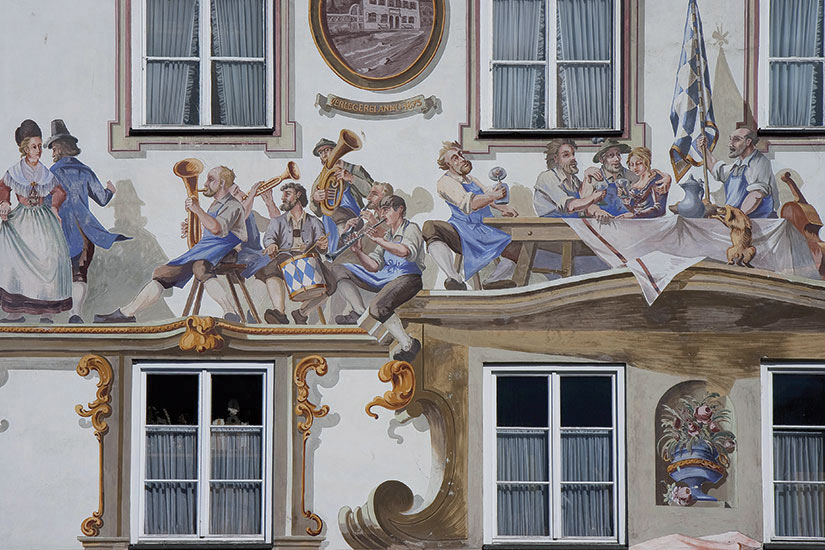 image Allemagne Oberammergau facade peinte la fete bavaroise  fo