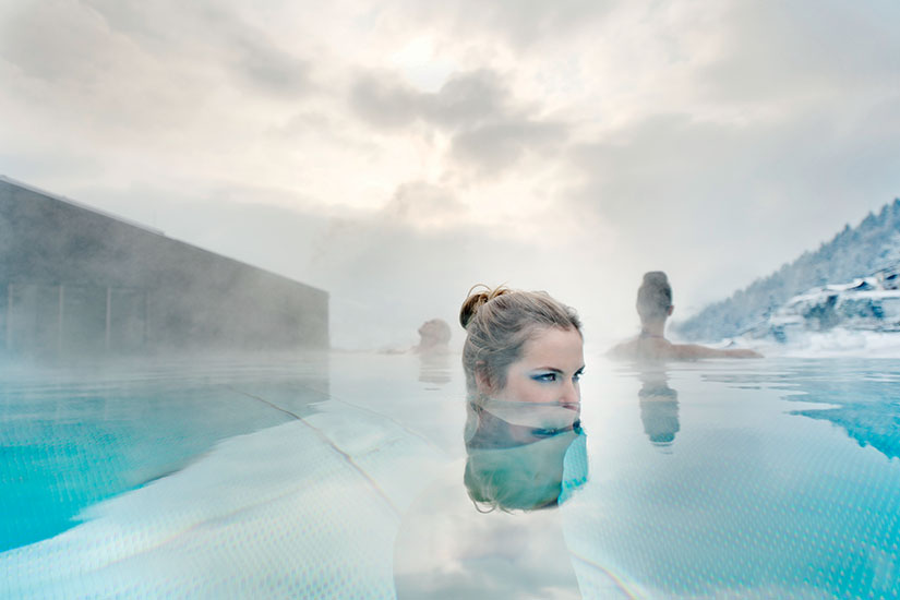 image Autriche Stans VE hotel club Schwarzbrunn Resort 03 piscine exterieure