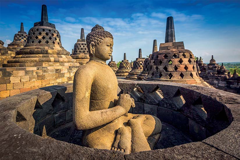 image Indonesie Java Statue bouddha sur le Temple de Borobudur as_116802766