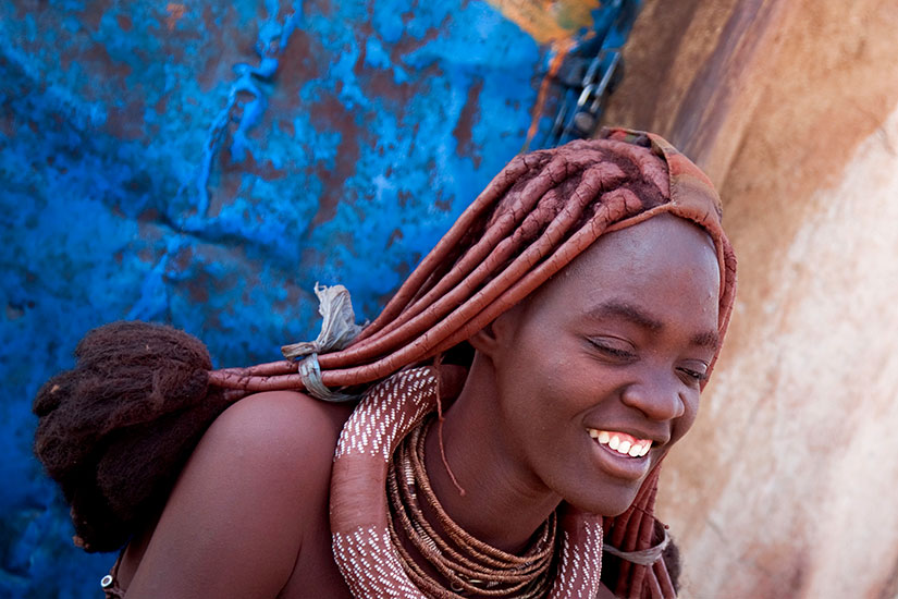 image Namibie Souriant Himba femme  it