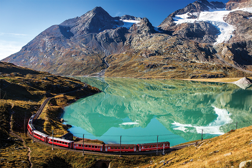 image Suisse train autour des glaciers de Bernina et de Moteratsch 74 as_188852222