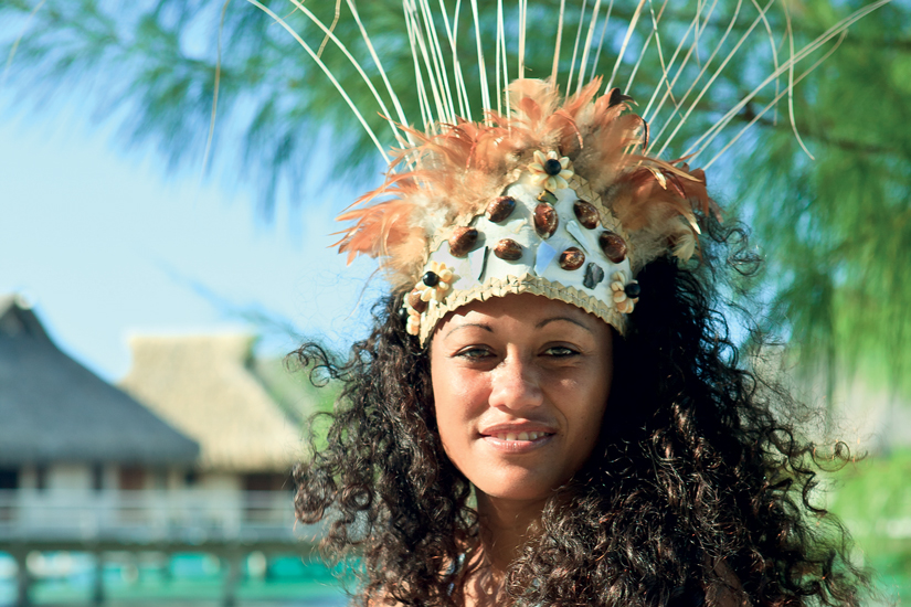 image Tahiti danseur culture tahitienne 25 it_13611925