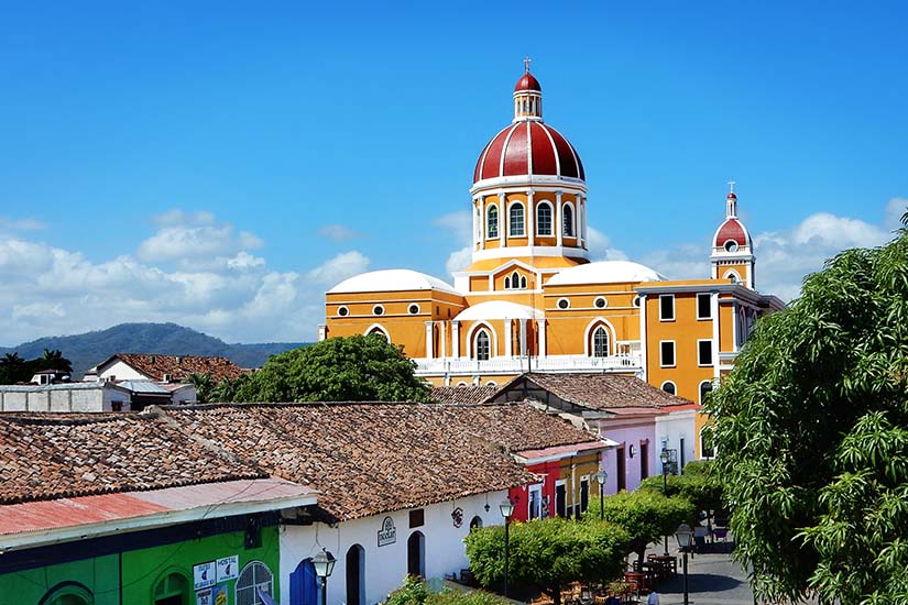 nicaragua granada cathedrale as_137845423