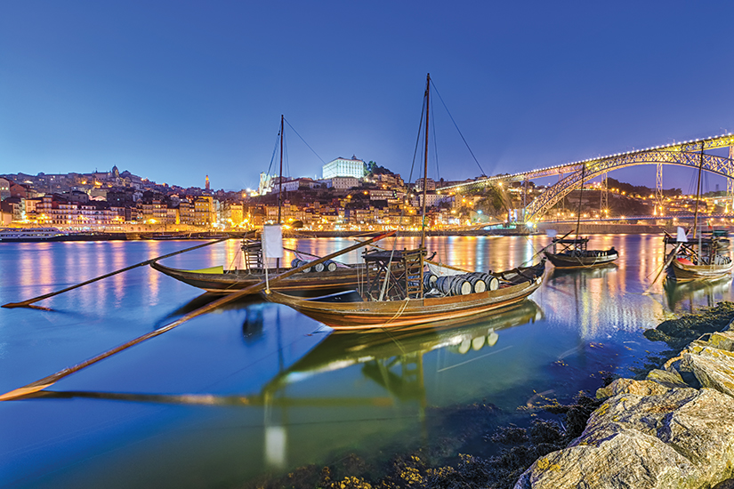 portugal porto bateau traditionnel rabelo 51 as_55214847