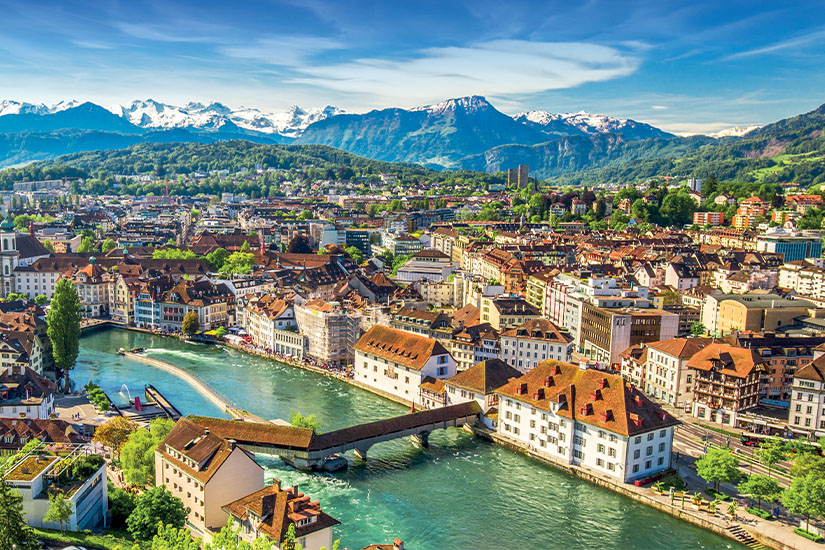 La Suisse et les Lacs Italiens (au départ du Sud de la France)