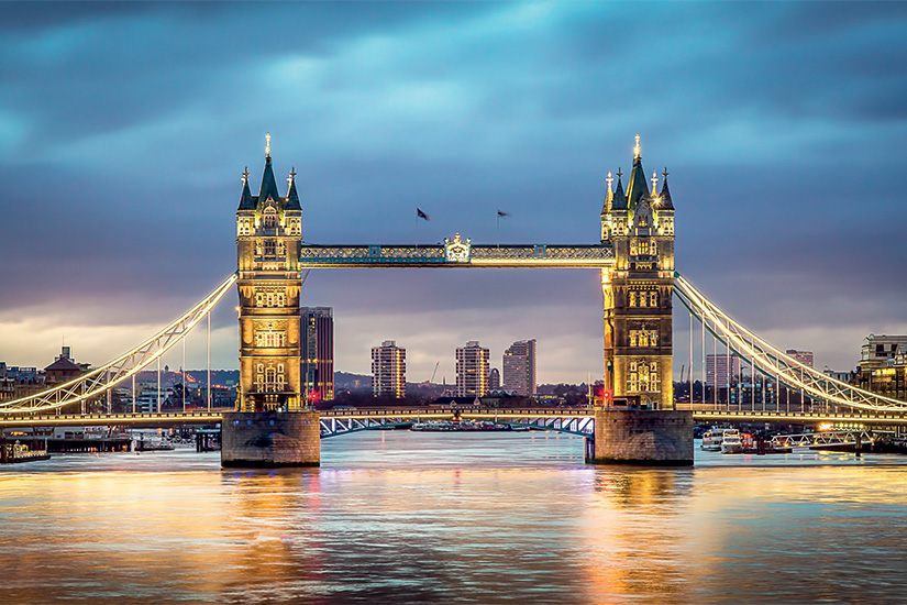 https://images.salaun-holidays.com//-image-Angleterre-Londres-Tower-Bridge-44-as_51369155.jpg