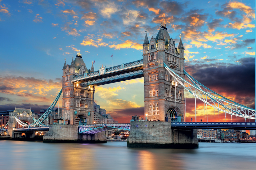 https://images.salaun-holidays.com//-image-Angleterre-londres-tower-bridge-pont-18-as_61816288.jpg