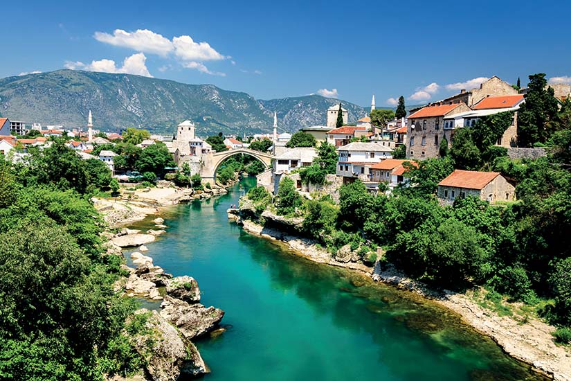 https://images.salaun-holidays.com//-image-Bosnie-Herzegovine-Mostar-as_101454515.jpg