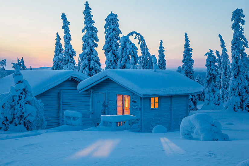 https://images.salaun-holidays.com//-image-Finlande-Hutte-en-Laponie-34-as_162171155.jpg