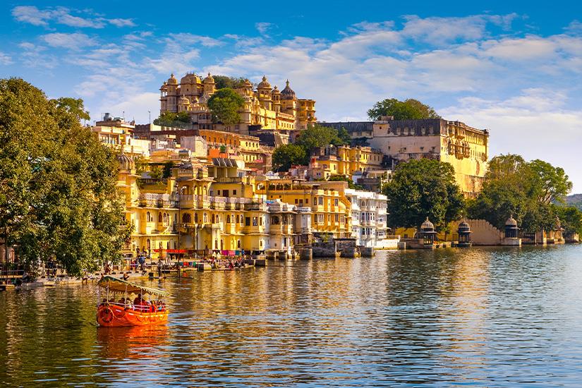 (Image)-image-Inde-Udaipur-Lac-Pichola-it_629006734