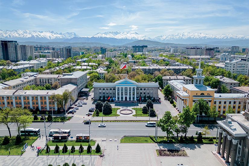()--kirghizstan-bichkek-hotel-de-ville-as_611719106