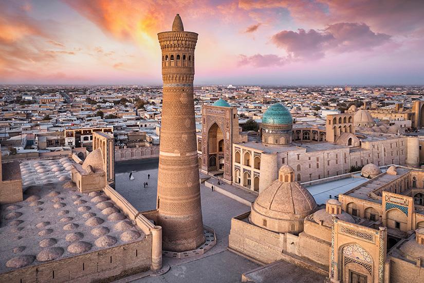 https://images.salaun-holidays.com//-image-Ouzbekistan-Boukhara-Minaret-Kalon-it_1316900032.jpg