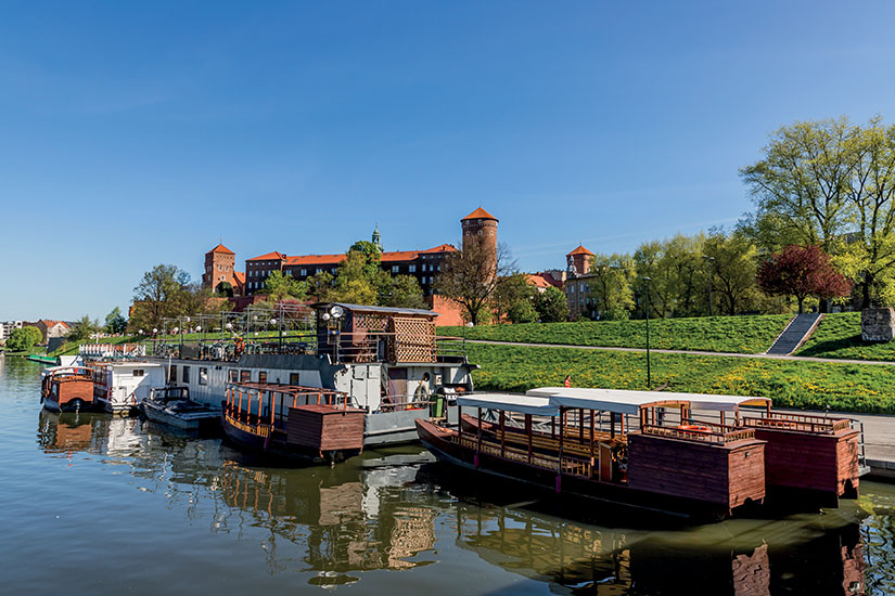 https://images.salaun-holidays.com//-image-Pologne-Cracovie-chateau-du-Wawel-as_203078141.jpg