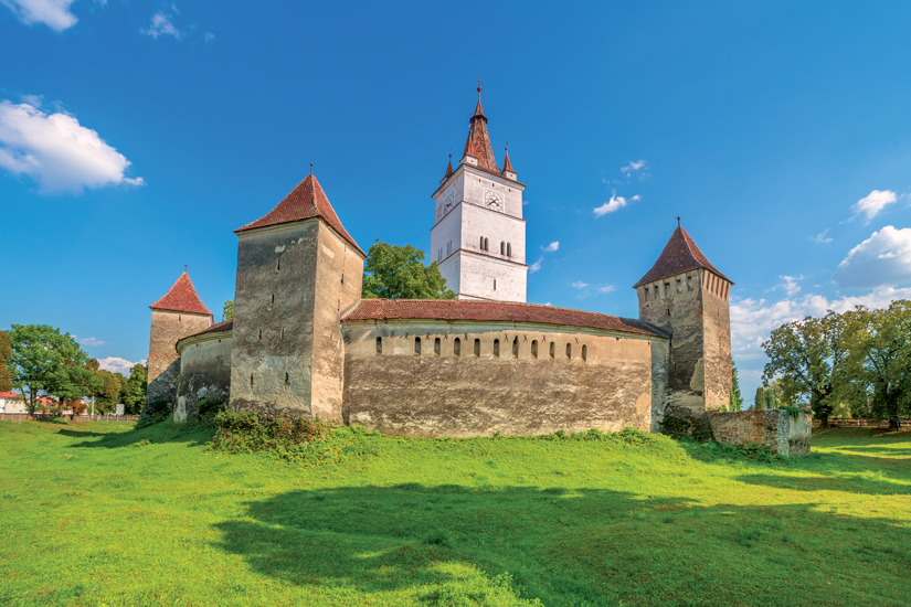 (Image) image Roumanie transylvanie brasov eglise fortifiee medievale harman 92 fo_120596762