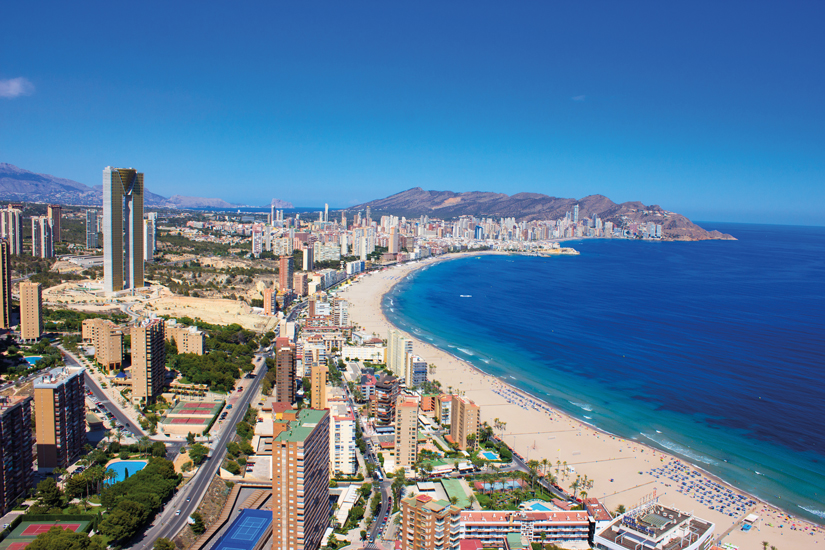 --espagne-benidorm-ville-panorama-51-fo_86672045.jpg