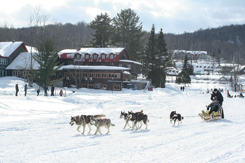 https://images.salaun-holidays.com//(image)-image-auberge-lac-de-morency-canada-YHOLM_activity_003.jpg