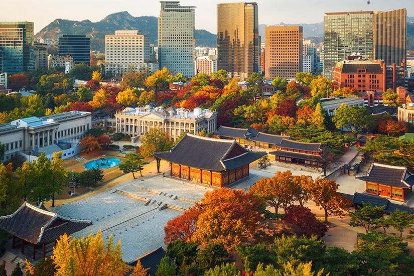--coree-du-sud-seoul-palais-de-deoksugung-automne-as_191291077