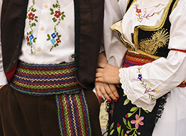 Serbie danse traditionnelle kolo