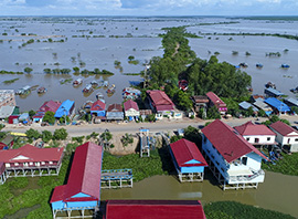 Cambodge villages flottants sur le lac de Tonlé Sap